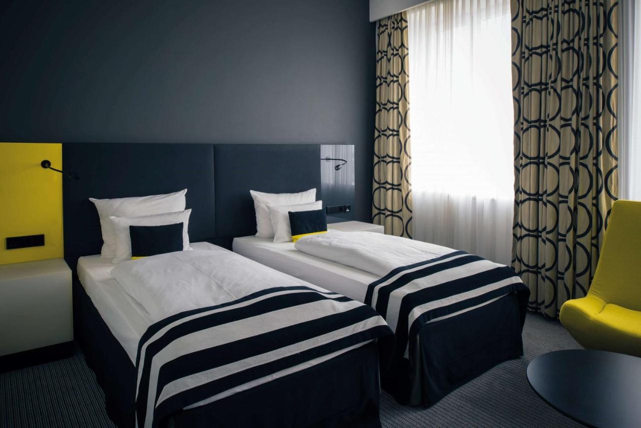 Vienna House By Wyndham Andel'S Berlin Hotel Bagian luar foto