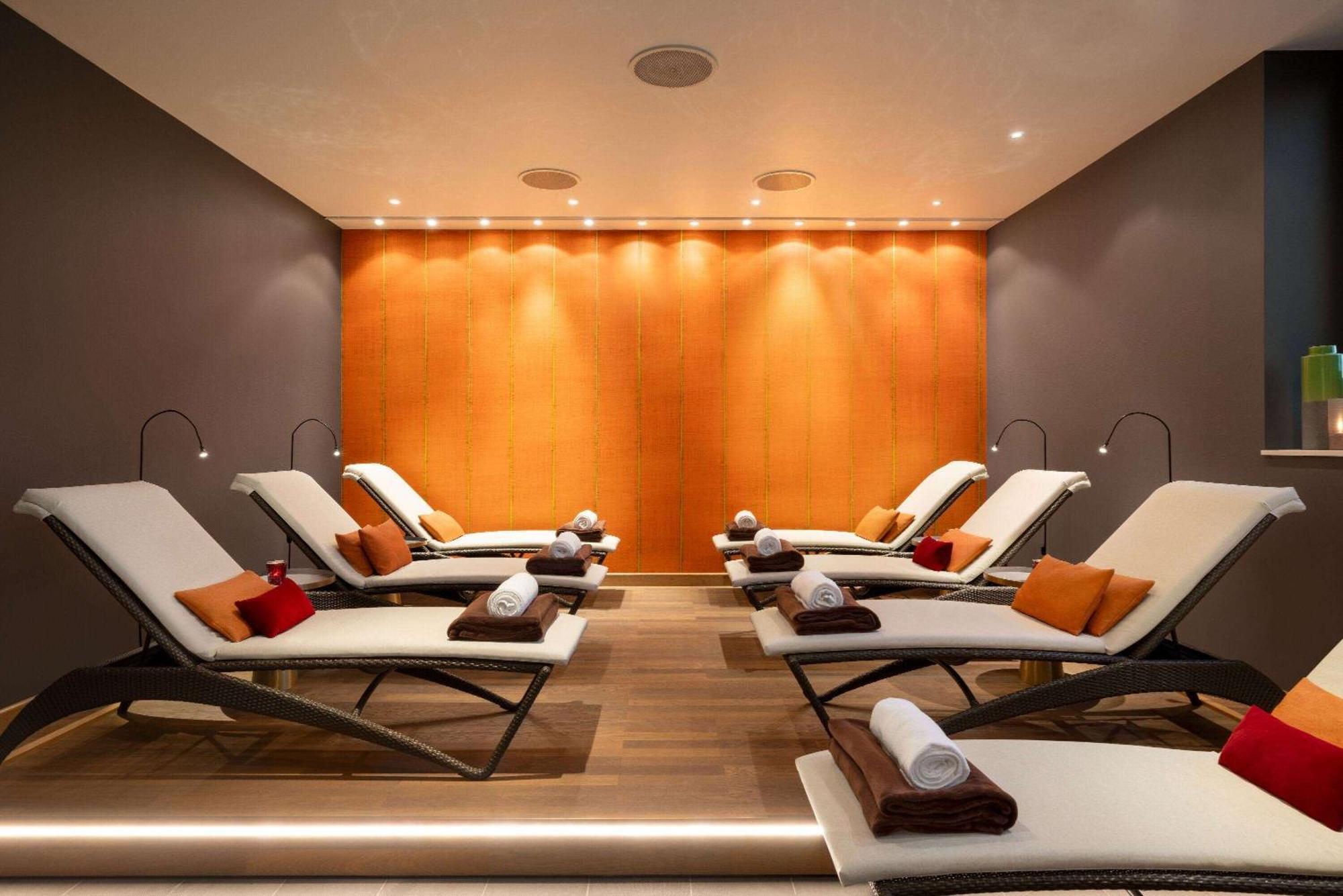 Vienna House By Wyndham Andel'S Berlin Hotel Bagian luar foto
