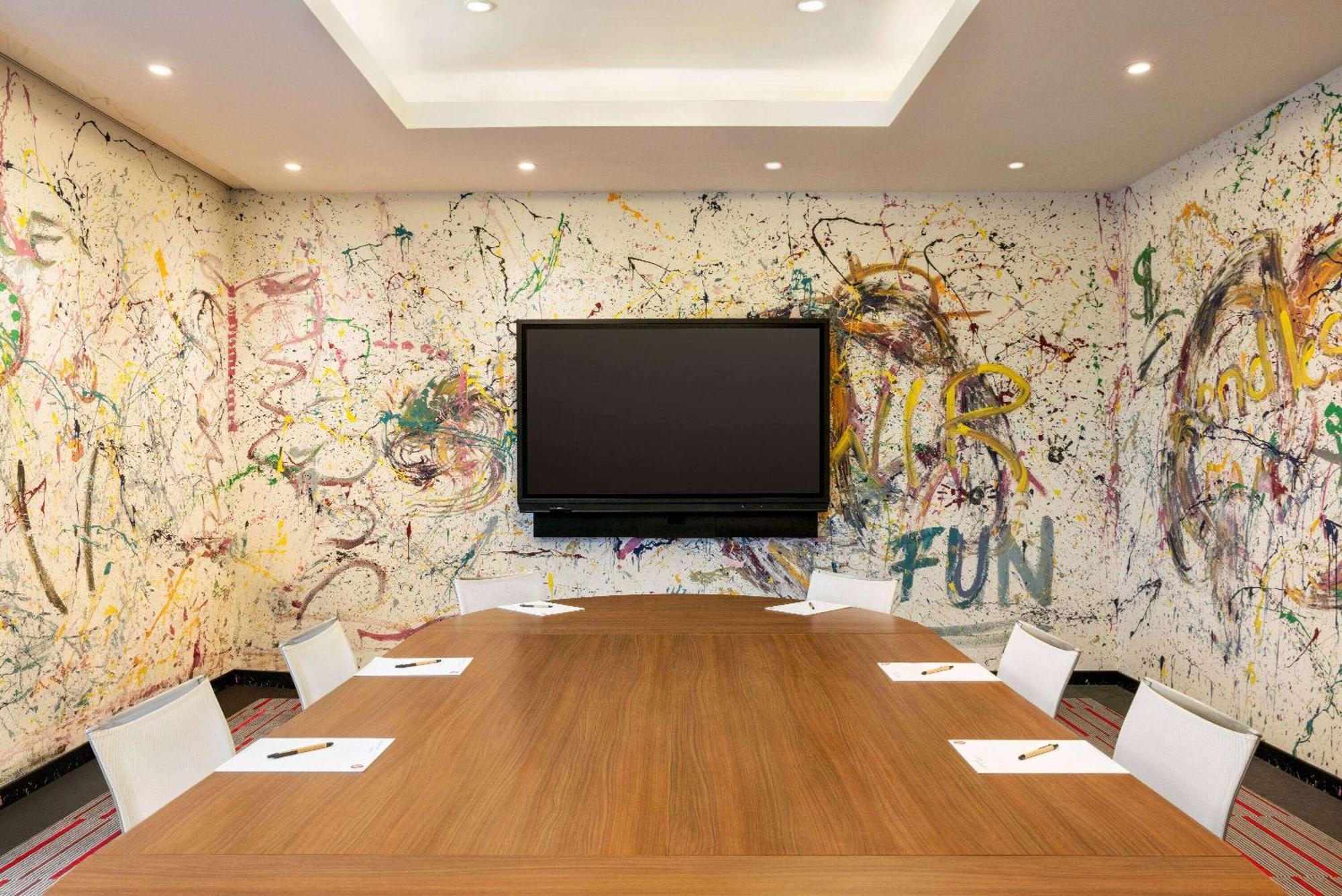 Vienna House By Wyndham Andel'S Berlin Hotel Bagian luar foto