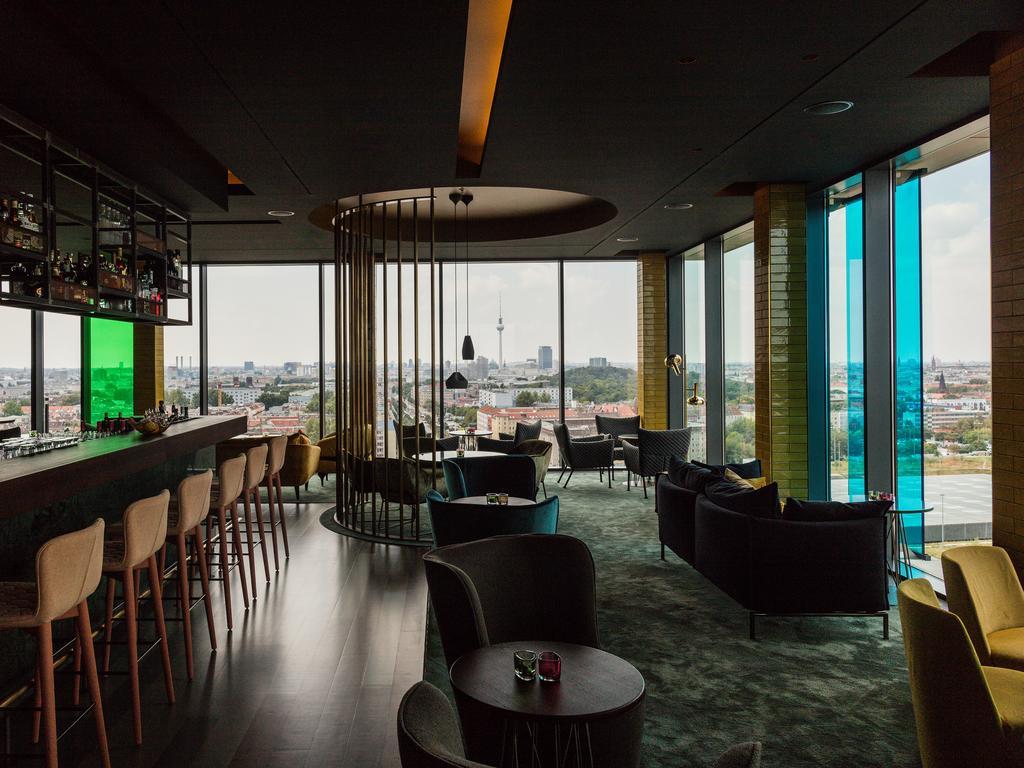 Vienna House By Wyndham Andel'S Berlin Hotel Bagian luar foto